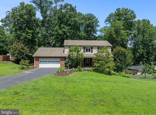 11608 HELMONT DRIVE, OAKTON, VA 22124