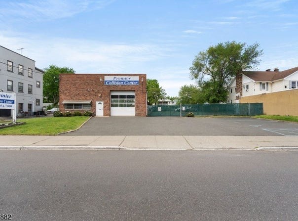 74 North Ave, Garwood Boro, NJ 07027-1137