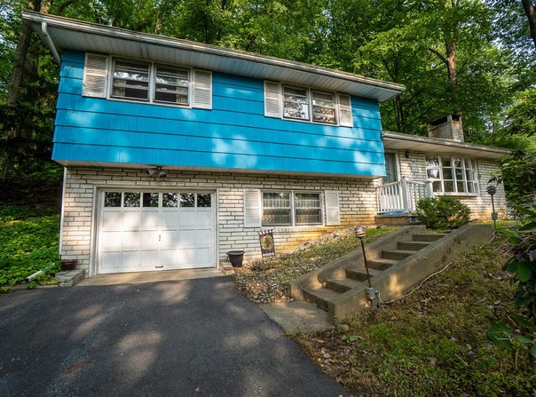 4517 S 5th Street, Emmaus, PA 18049