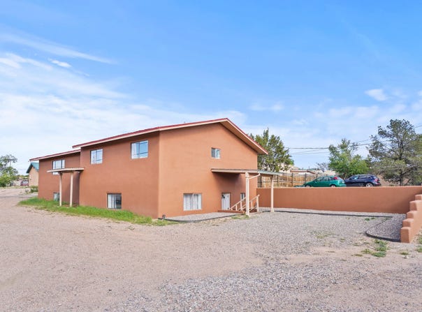 500 Camino Solano, Santa Fe, NM 87505