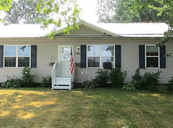 7066 Lake Avenue, Williamson, NY 14589