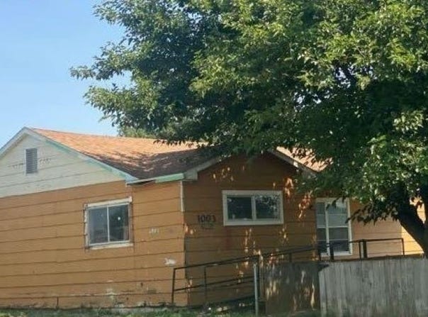 1003 S Leonard Street, Floydada, TX 79235