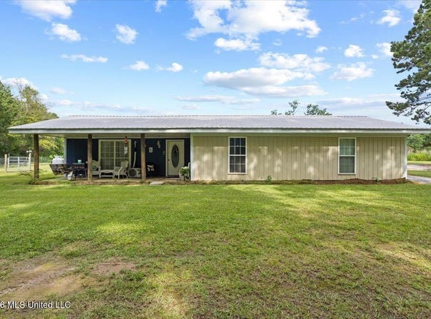 66 Bell Road, Wiggins, MS 39577