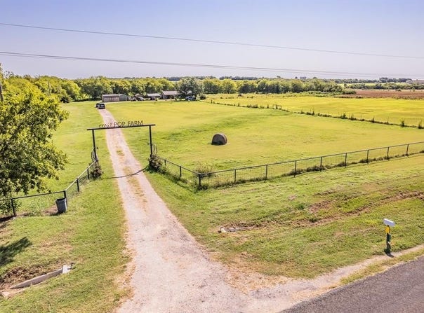 9964 State Hwy 171, Covington, TX 76636