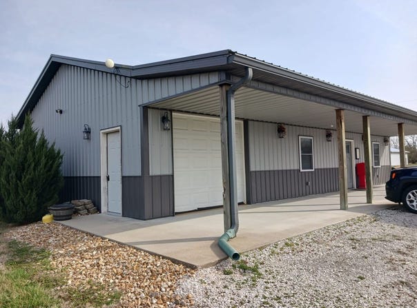 2667 NW Hwy 7, Clinton, MO 64735