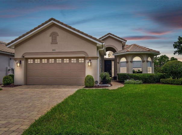 521 WESTON PLACE, DEBARY, FL 32713