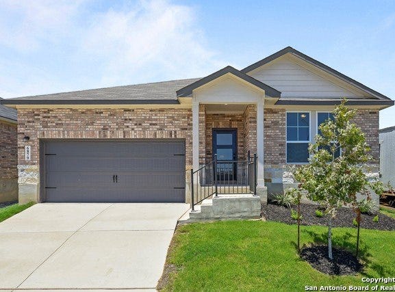 6879 Comanche Cave, San Antonio, TX 78247