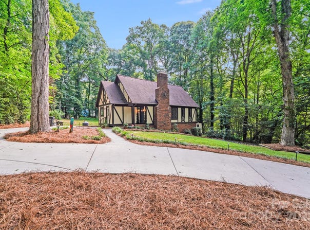 3920 Tilley Morris Road, Matthews, NC 28105