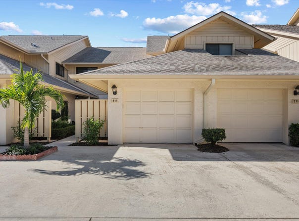 17166 Waterbend Drive, Jupiter, FL 33477