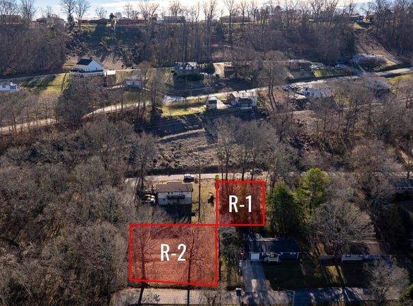 301 Dempsey Lane, Rossville, GA 30741
