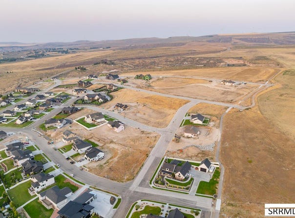 3407 Lancer Ave, Ammon, ID 83406