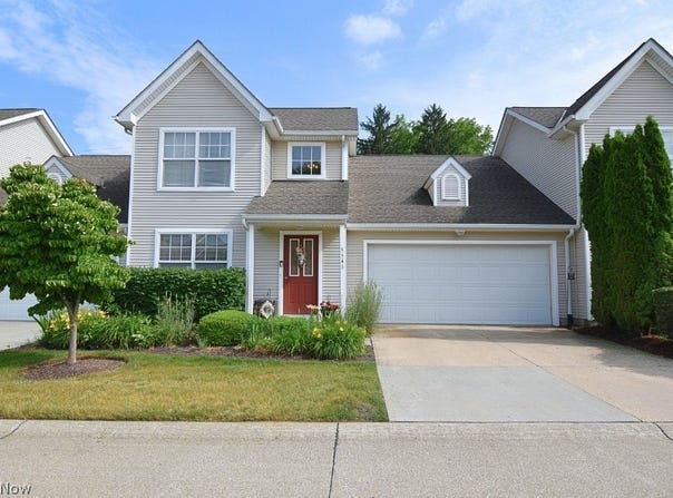 5546 Saint Thomas Lane, Madison, OH 44057