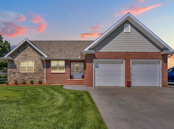 800 Turkey Creek Dr, McPherson, KS 67460