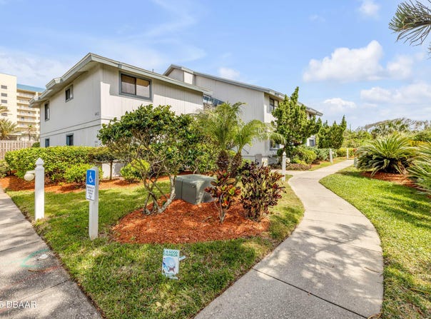 4411 Sea Mist Court, New Smyrna Beach, FL 32169