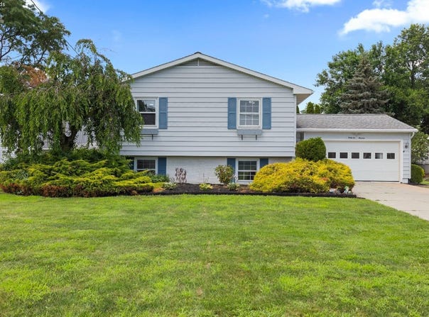 4613 Galloway Road, Sandusky, OH 44870