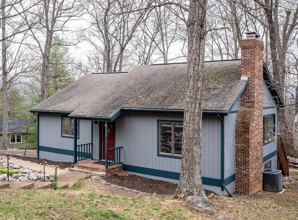 155 JESSAMINE PL, MCGAHEYSVILLE, VA 22840