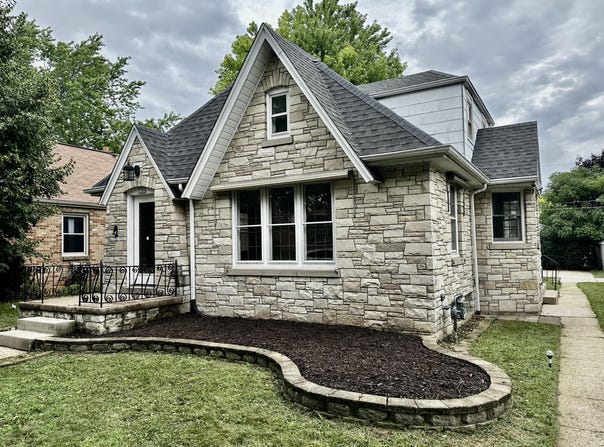 2346 S 57th St, West Allis, WI 53219