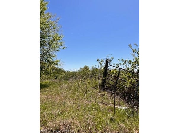 471703  E 1083  RD, Muldrow, OK 74948