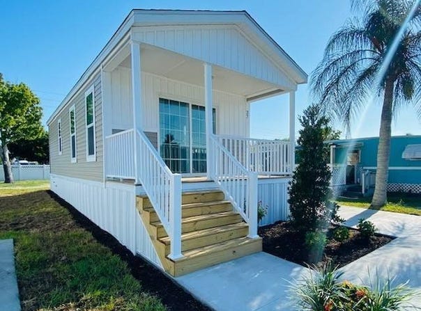 1701  Post Rd, Melbourne, FL 32935