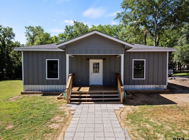 517 7th, Mt Pleasant, TX 75455