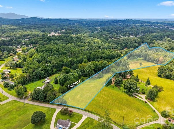 2122 Enon Road, Morganton, NC 28655