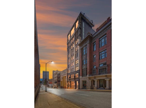 117 E 7th Street, Chattanooga, TN 37402