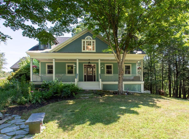 27 Doe Drive, Eliot, ME 03903