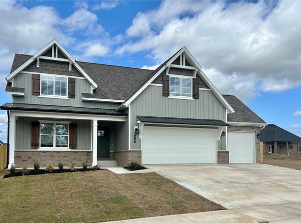 930 Snyder Grove Drive, Prairie Grove, AR 72753