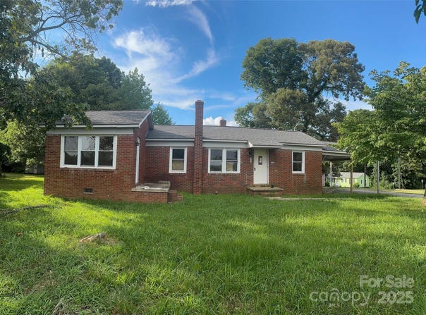5432 Hudson Chapel Road, Catawba, NC 28609