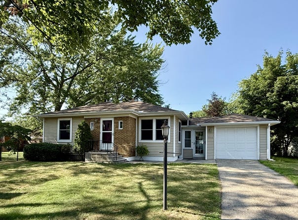 1115 Park Avenue, Grand Haven, MI 49417