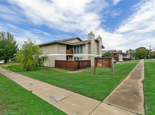 2401 S 50th ST, Fort Smith, AR 72903
