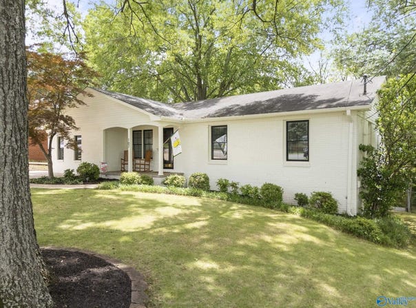 102 Robin Lane, Huntsville, AL 35802
