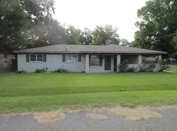 411 Evelyn Street, Mooringsport, LA 71060