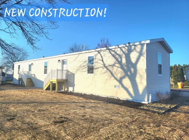 45 Swan Lane, Beecher, IL 60401