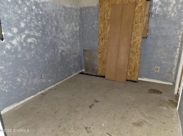 1320 Paxton Street, Las Cruces, NM 88001
