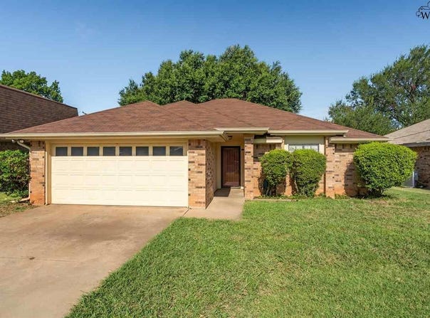 4848 MATTERHORN DRIVE, Wichita Falls, TX 76310