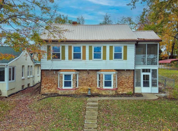 232 Fernwood Drive, Evansville, IN 47711