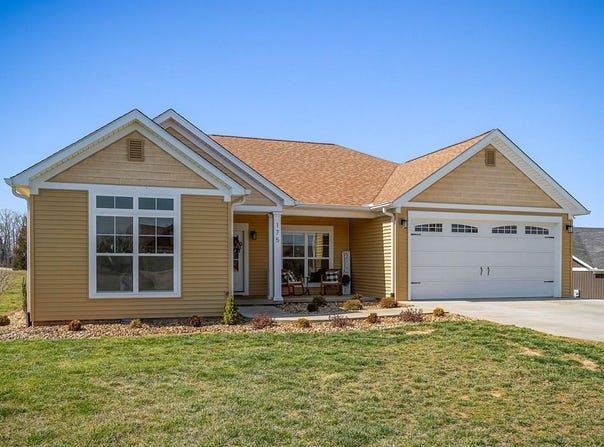 175 Crooked Creek Dr, COOKEVILLE, TN 38506