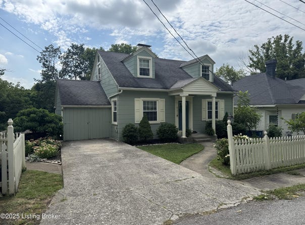 621 Old Shakertown Rd, Danville, KY 40422