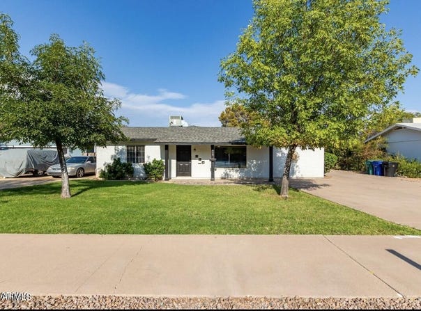 819 N ROBSON --, Mesa, AZ 85201