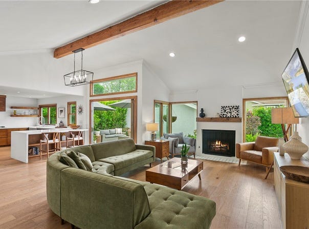 116 E Yale Loop, Irvine, CA 92604