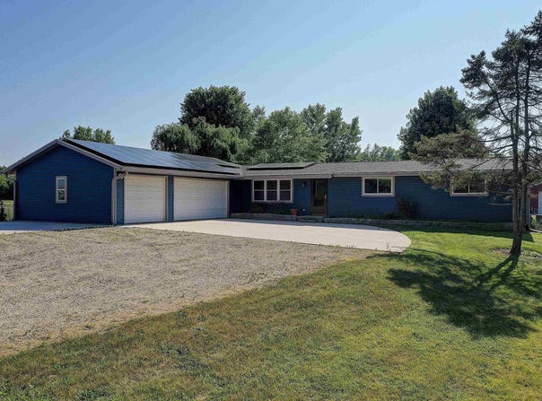 N3562 River Road, Columbus, WI 53925