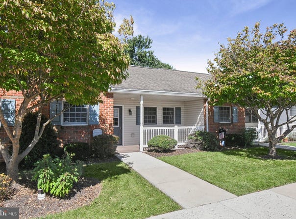 2461 E HIGH Street, POTTSTOWN, PA 19464