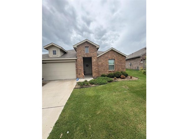 3204 Winoak Drive, Fort Worth, TX 76123