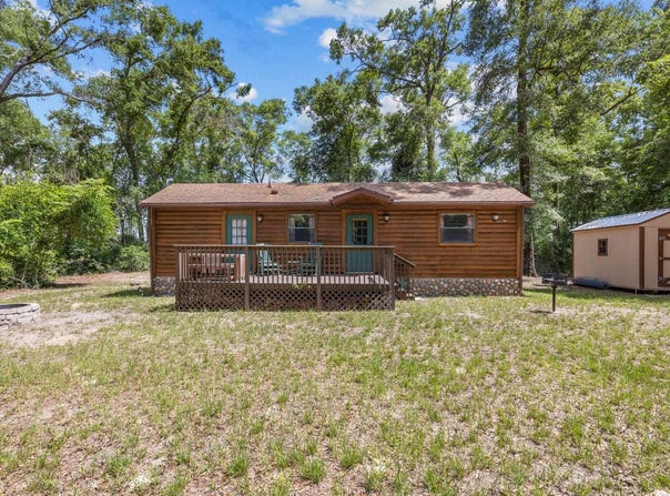 215 SW BURGUNDY LN, Fort White, FL 32038