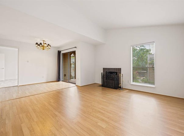 2025  Augusta Drive, Houston, TX 77057