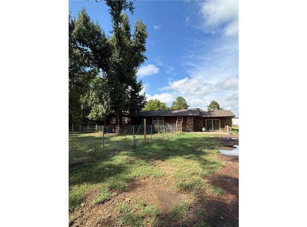 19717 State Highway 154, Dardanelle, AR 72834