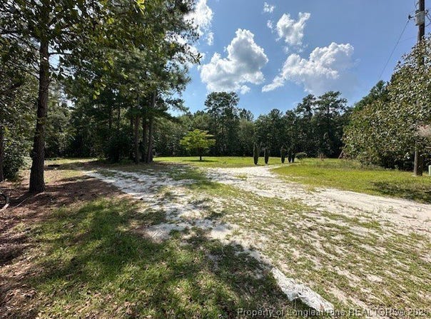 136 Promise Land Drive, Elizabethtown, NC 28337