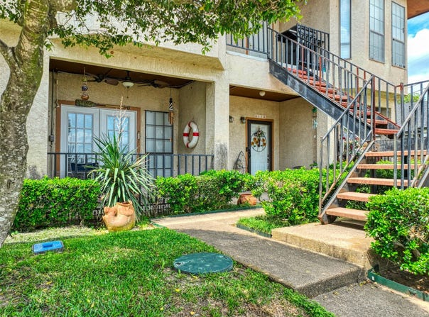 1933 Island Circle, Tool, TX 75143