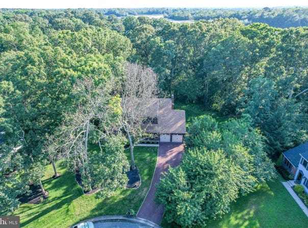 1102 SWANS WAY, PITTSGROVE, NJ 08318